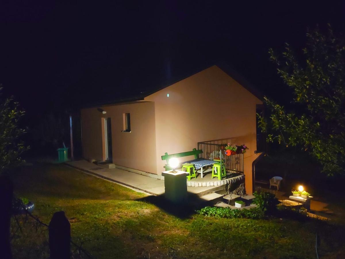 Privatni Smjestaj "Mratinje" Plužine Exterior foto